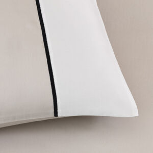 slide 3 Colour Block Federa