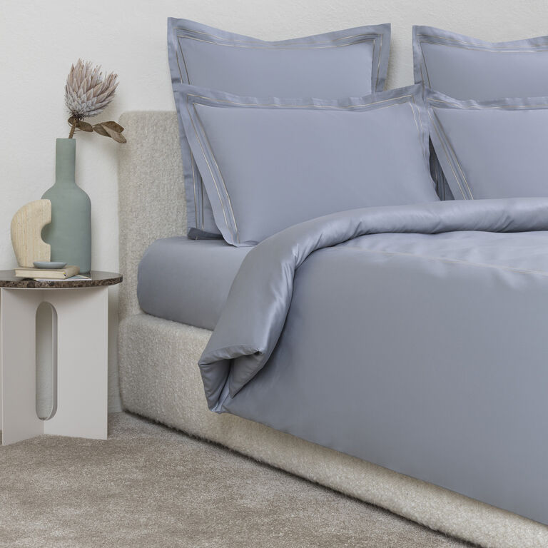 slide 2 Elegance Duvet Cover Set