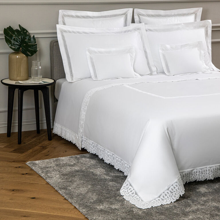 slide 4 Ornate Medallion Pizzo Completo Letto