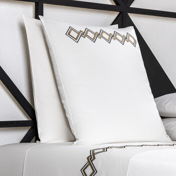 Twist Embroidery Federa Quadrata
