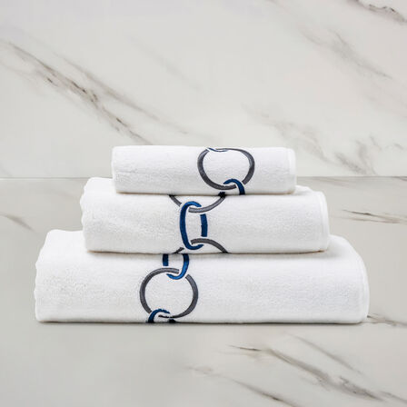 Links Embroidered Guest Towel