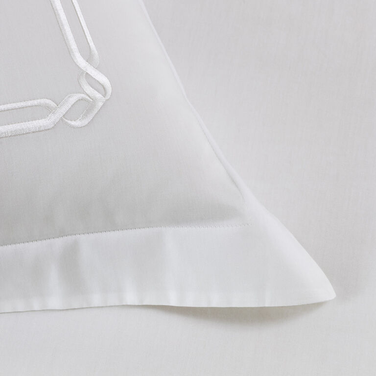 slide 3 Frame Embroidery Duvet Cover Set