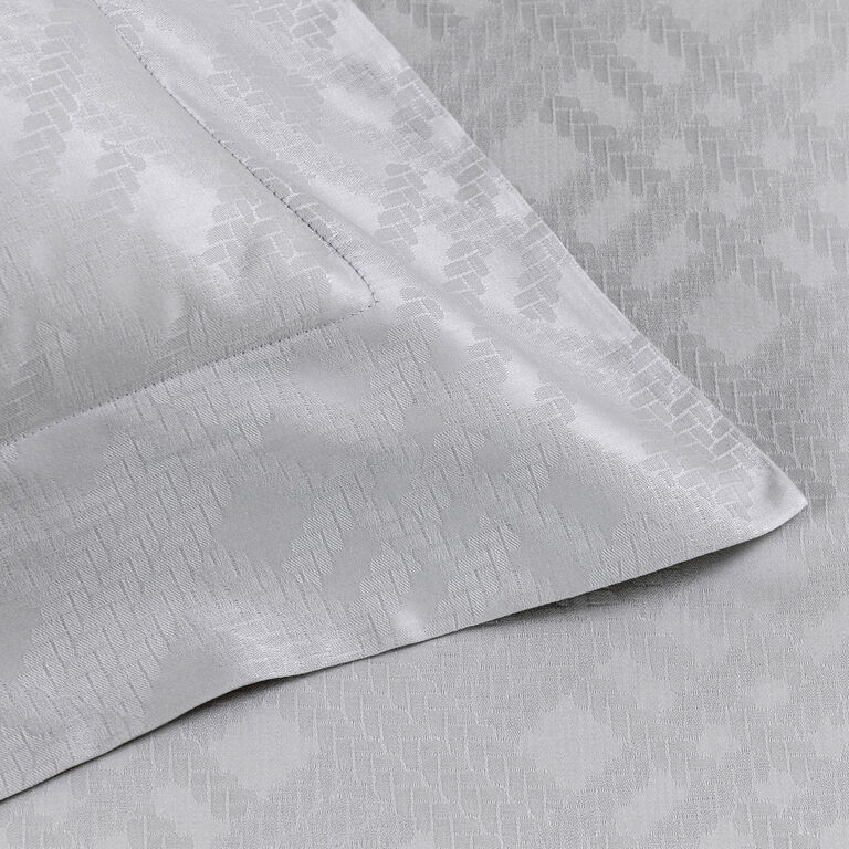 slide 2 Tressage Duvet Cover