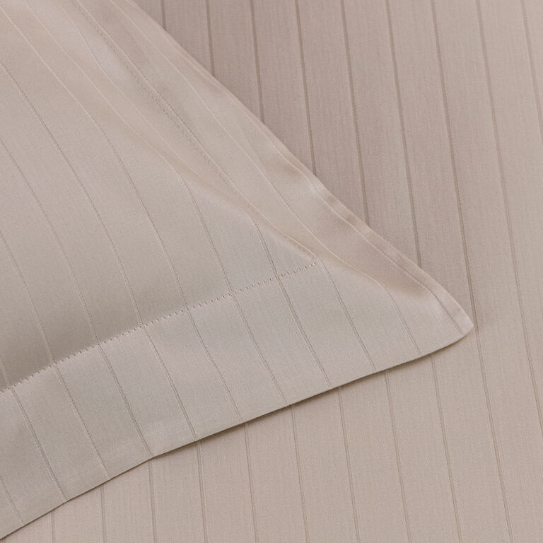 slide 3 Sonia Duvet Cover Set