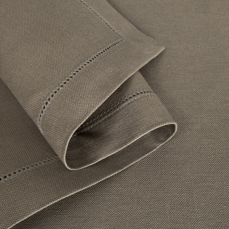 slide 5 Artistry Ajour Serviettenset