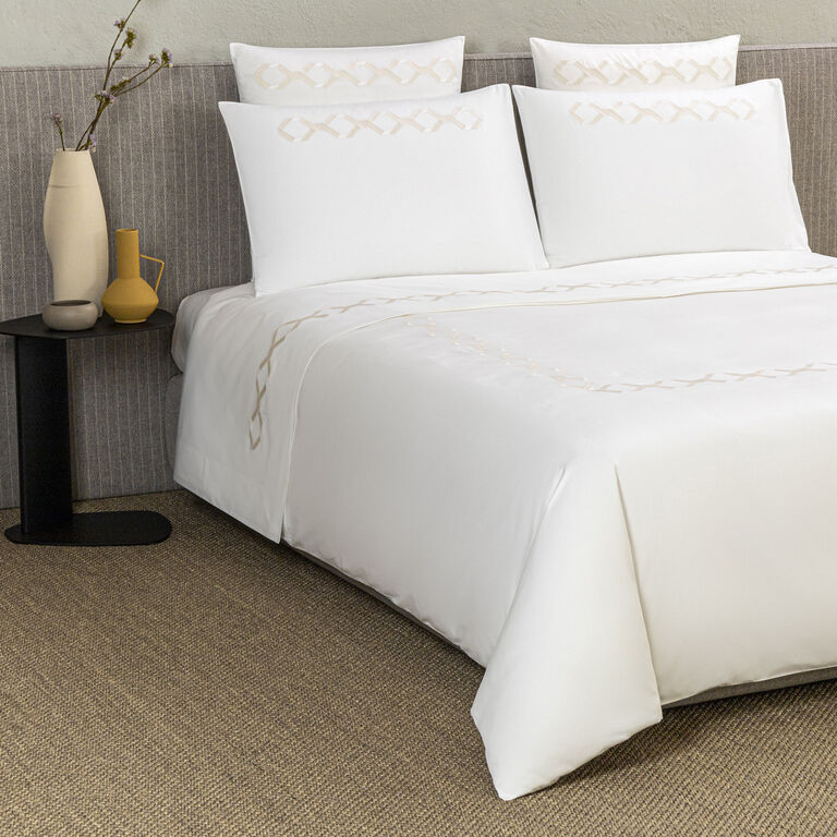slide 4 Continuity Embroidered Sheet Set