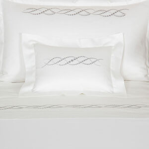 slide 1 Pearls Ricamo Boudoir
