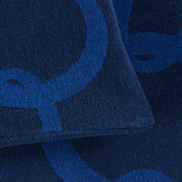 slide 2 Chains Beach Pillowcase