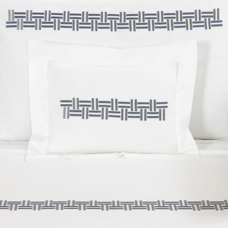 slide 1 Basket Weave Embroidery Boudoir