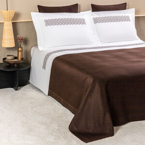 slide 4 Luxury Earth Bedspread
