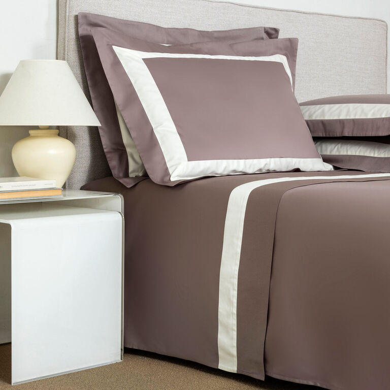 slide 1 New Horizon Sheet Set Taupe Ivory
