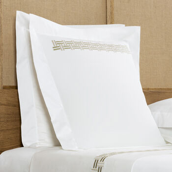 Basket Weave Embroidery Federa Quadrata