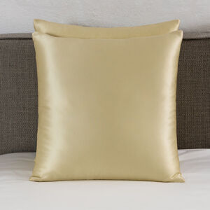 slide 2 Luxury Silk Cuscino Decorativo