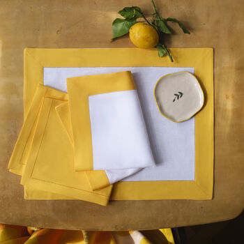 Artistry Ajour Set aus Tischsets und Servietten