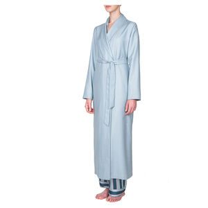 slide 2 Syrup Robe