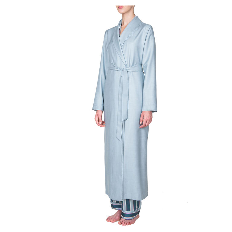 slide 2 Syrup Robe