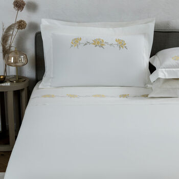 Peonia Ricamo Completo Letto