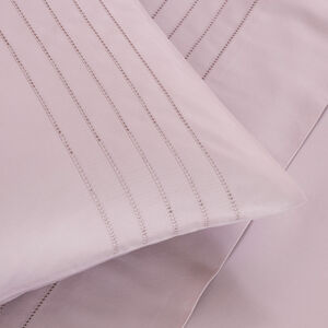 slide 3 Lush Ajour Sheet Set