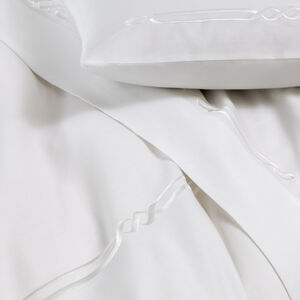 slide 5 Frame Embroidery Duvet Cover Set