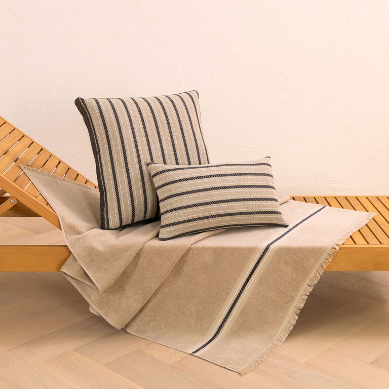 slide 3 Oasis Outdoor Cuscino Decorativo