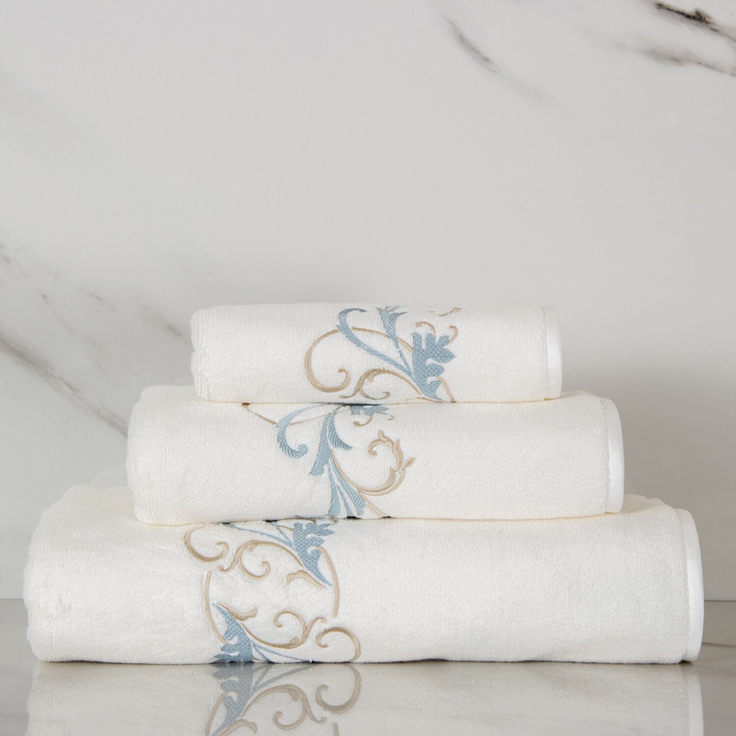 slide 1 Tracery Embroidered Guest Towel