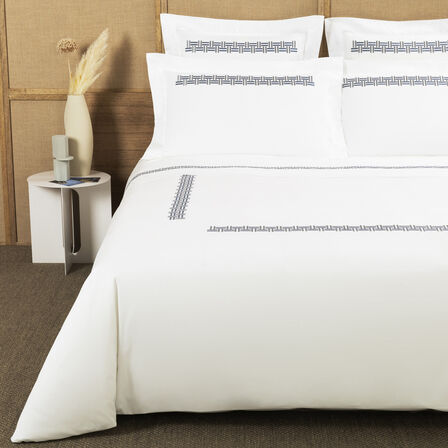 Basket Weave Embroidery Copripiumino