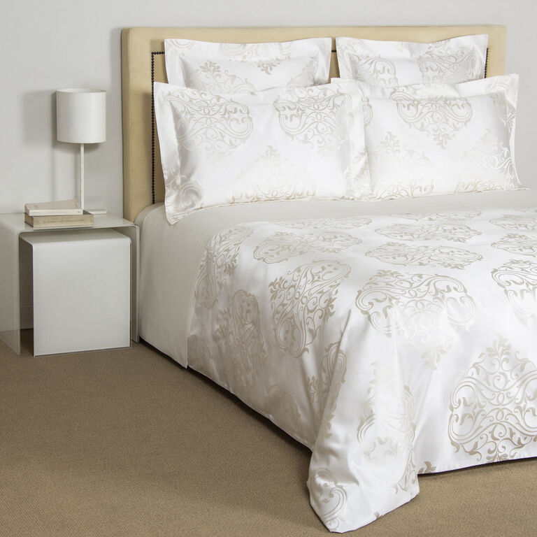 slide 4 Ornate Medallion Sham
