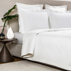 slide 2 Hotel Melody Bedspread