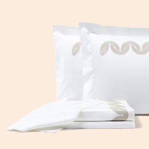 slide 5 Grace Avant Garde Embroidery Parure Housse de couette 