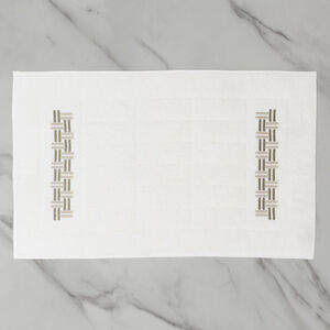 slide 2 Basket Weave Embroidery Tappeto