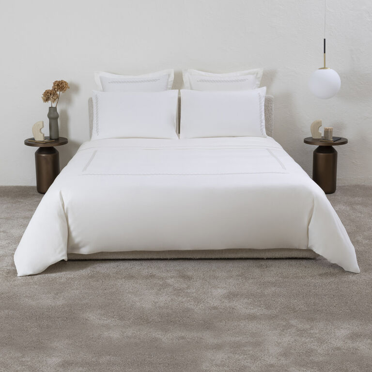 slide 4 Taormina Embroidered Sheet Set
