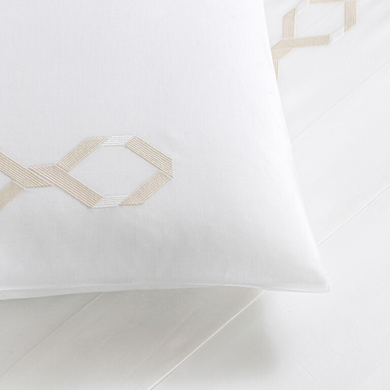 slide 3 Continuity Embroidered Sheet Set