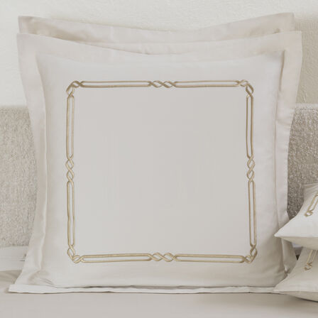 Frame Embroidery Federa Quadrata