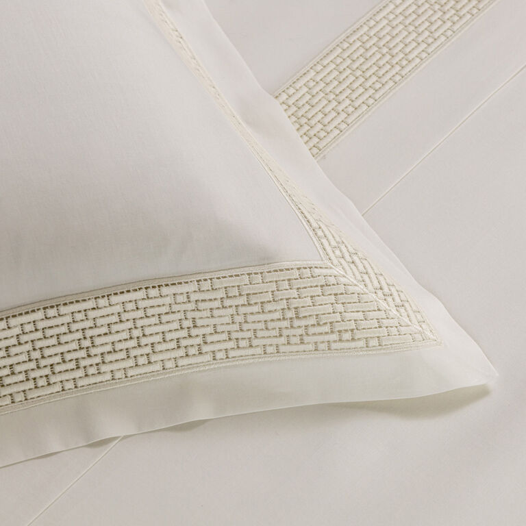 slide 3 Affinity Lace Euro Sham