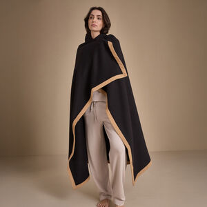 slide 4 Cashmere & Suede Plaid
