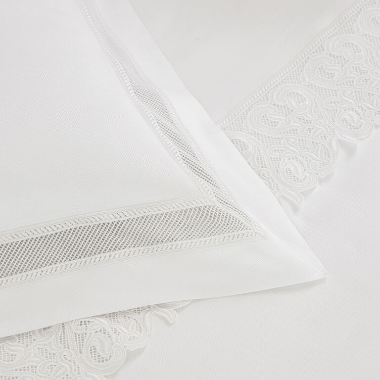 slide 3 Ornate Medallion Pizzo Completo Letto