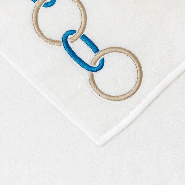 slide 3 Links Embroidered Badetuch