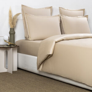 slide 2 Camelia Duvet Cover Set