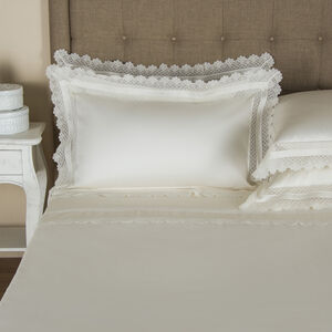 slide 2 Macrame Pizzo Completo Letto 