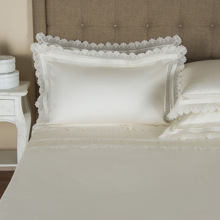 slide 2 Macrame Pizzo Completo Letto 
