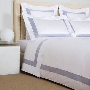 slide 2 Bicolore Duvet Cover Set