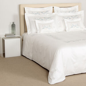 slide 4 Tracery Embroidered Sheet Set