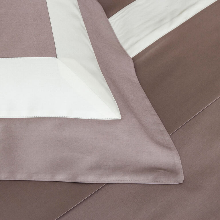 slide 3 New Horizon Sheet Set Taupe Ivory