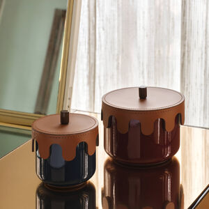 slide 5 Modernism Lackiertes Gef&auml;&szlig; S