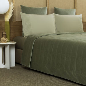 slide 2 Luxury Cashmere Velvet Trapuntino