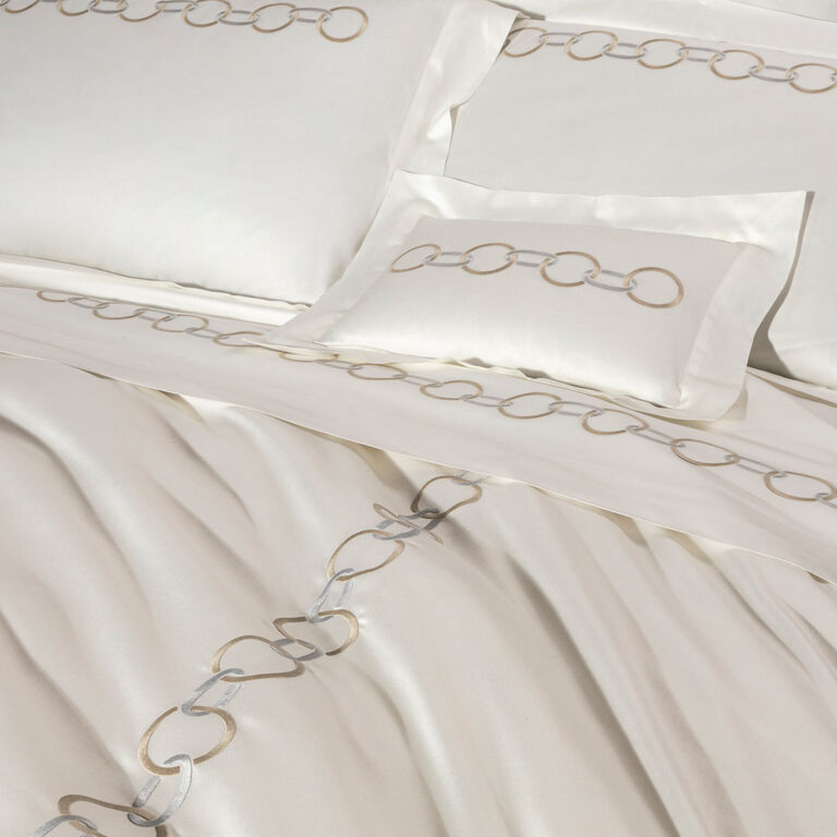 slide 5 Links Ricamo Completo Letto