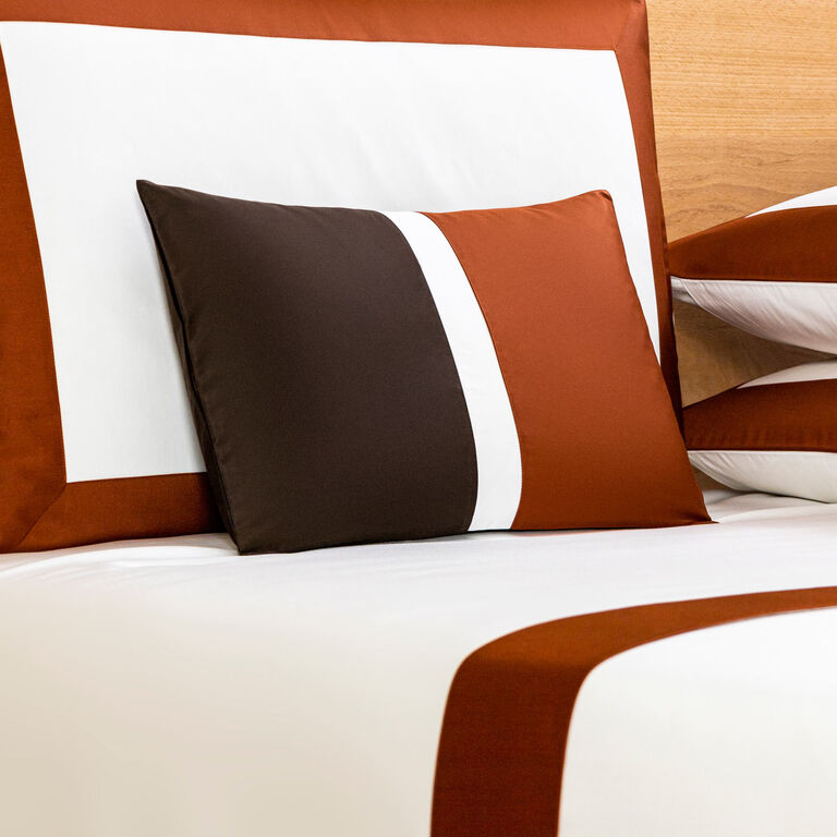 slide 2 Bold Boudoir