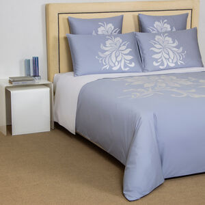 slide 4 Lotus Flower Duvet Cover Set