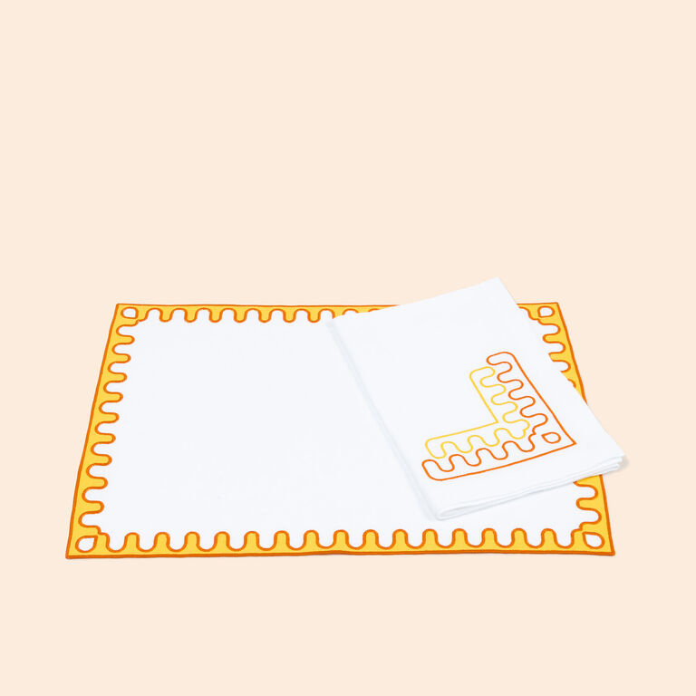 slide 3 Modernism Frame Set aus Tischsets und Servietten