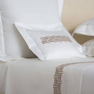 slide 2 Basket Weave Ricamo Boudoir